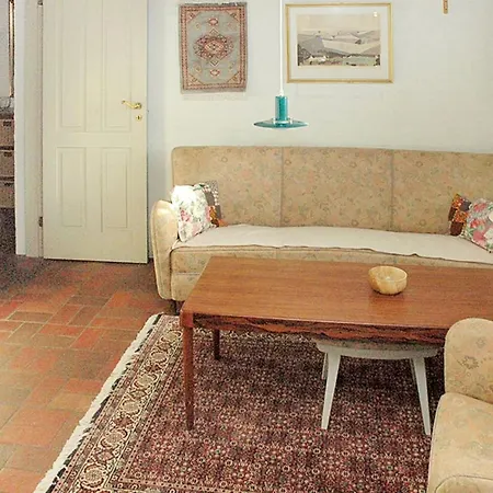 Holiday home Zuzan - 500m From The Sea By Interhome *