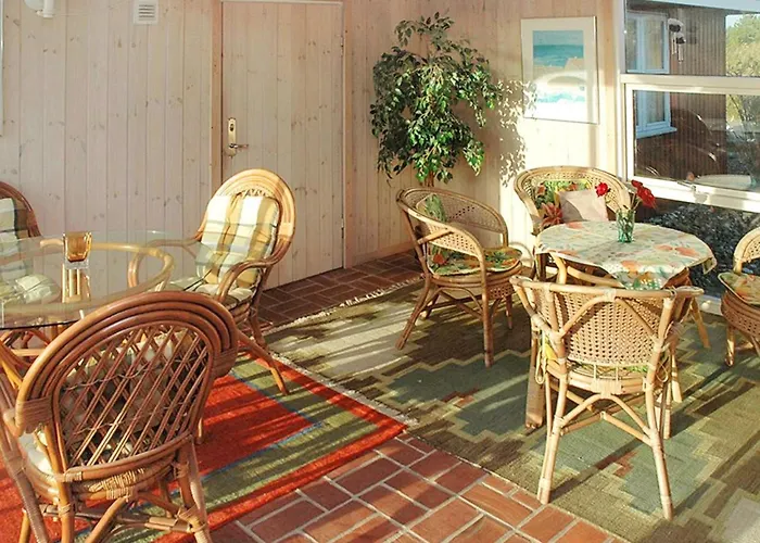 Zuzan - 500m From The Sea By Interhome *